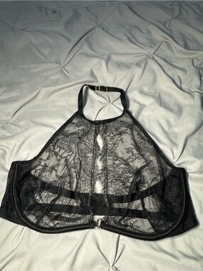 Victoria's Secret Black Sheer Lace Halter Bralette New Sexy Elegant Sensual